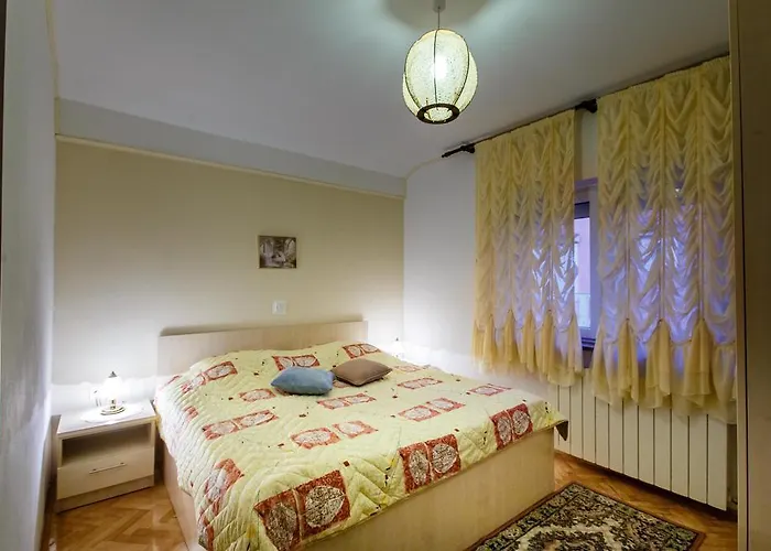 Jasna Lägenhet Rab Town